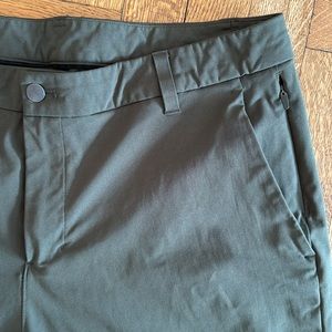 Lululemon ABC Commission 35 x 34 warpstreme pant in Dark Olive